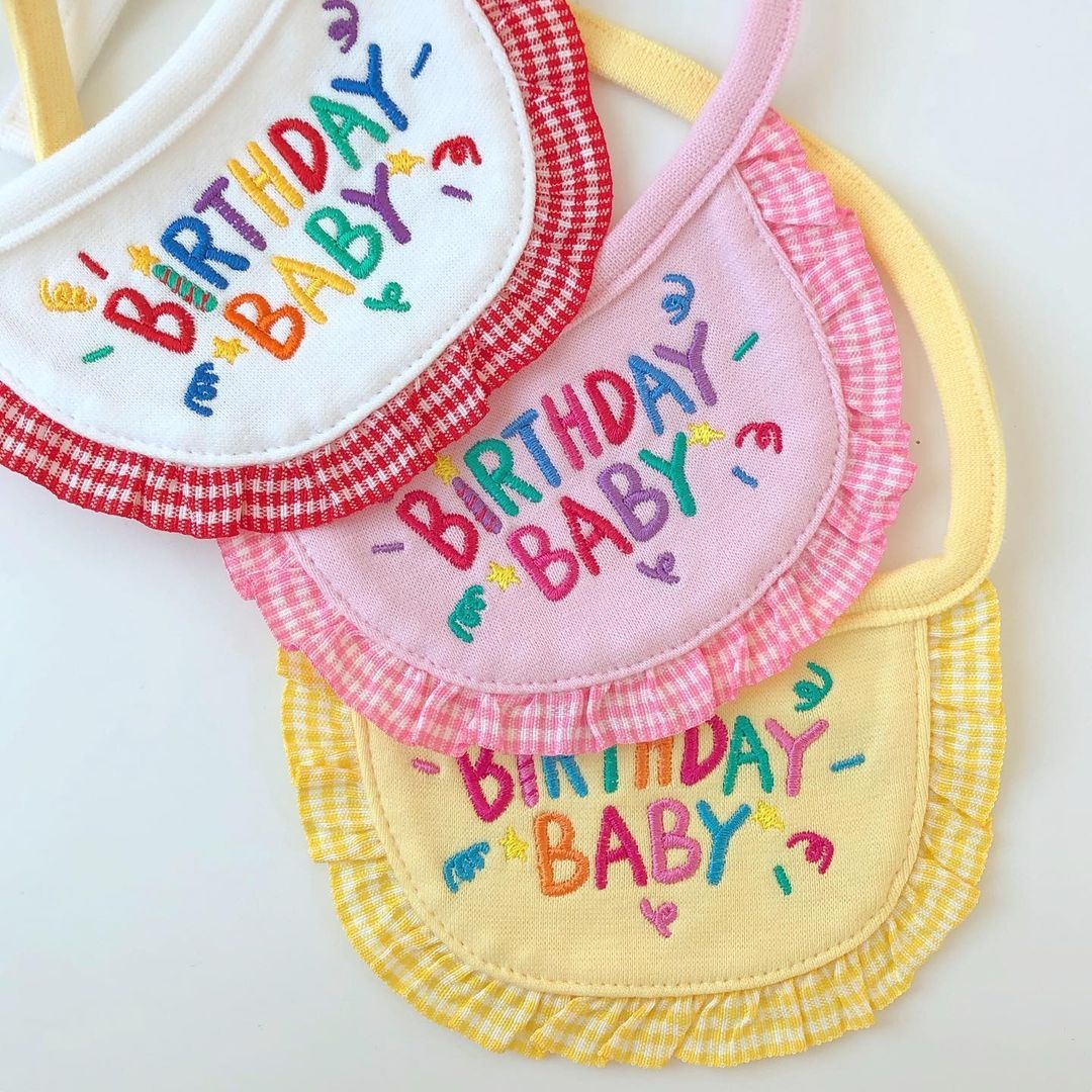 Korean Birthday Baby Embroidered Dog Bib Pet Cat Dog Bib Saliva Towel
