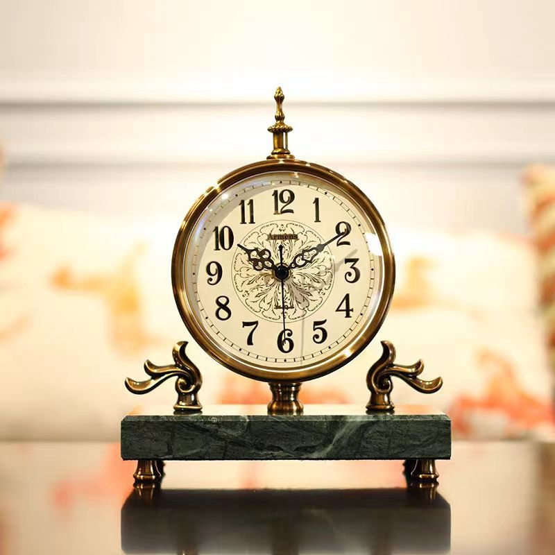 European Style Retro Creative Desktop Clock Ornaments Household Living Room Desktop Fashion Time Watch American Light Luxury Decorative Watch