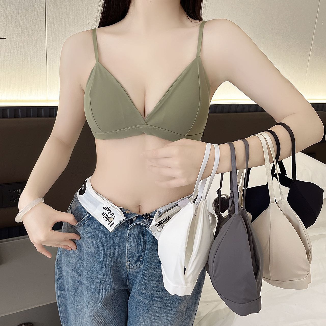 Ice Silk Suspender Underwear Female Students Korean Summer Thin Gathered Without Steel Ring Triangle Cup Tube Top Beautiful Back Bra