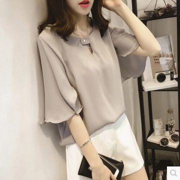 Large Size Fat MMLoose Slim Chiffon Shirt Female Summer Fashion Temperament Light Mature Style Trumpet Sleeve Top
