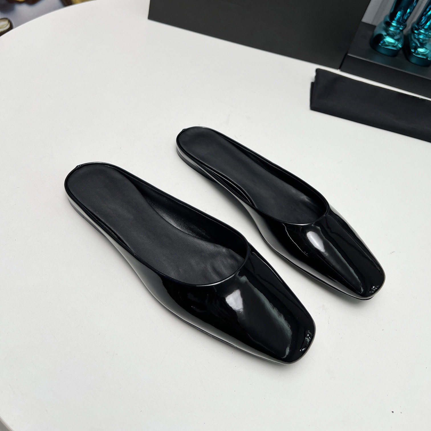 Sheepskin Version Square Toe Flat Slip-on Lazy Casual Baotou French Half Slippers Women's Summer Outwear 25 Sandals