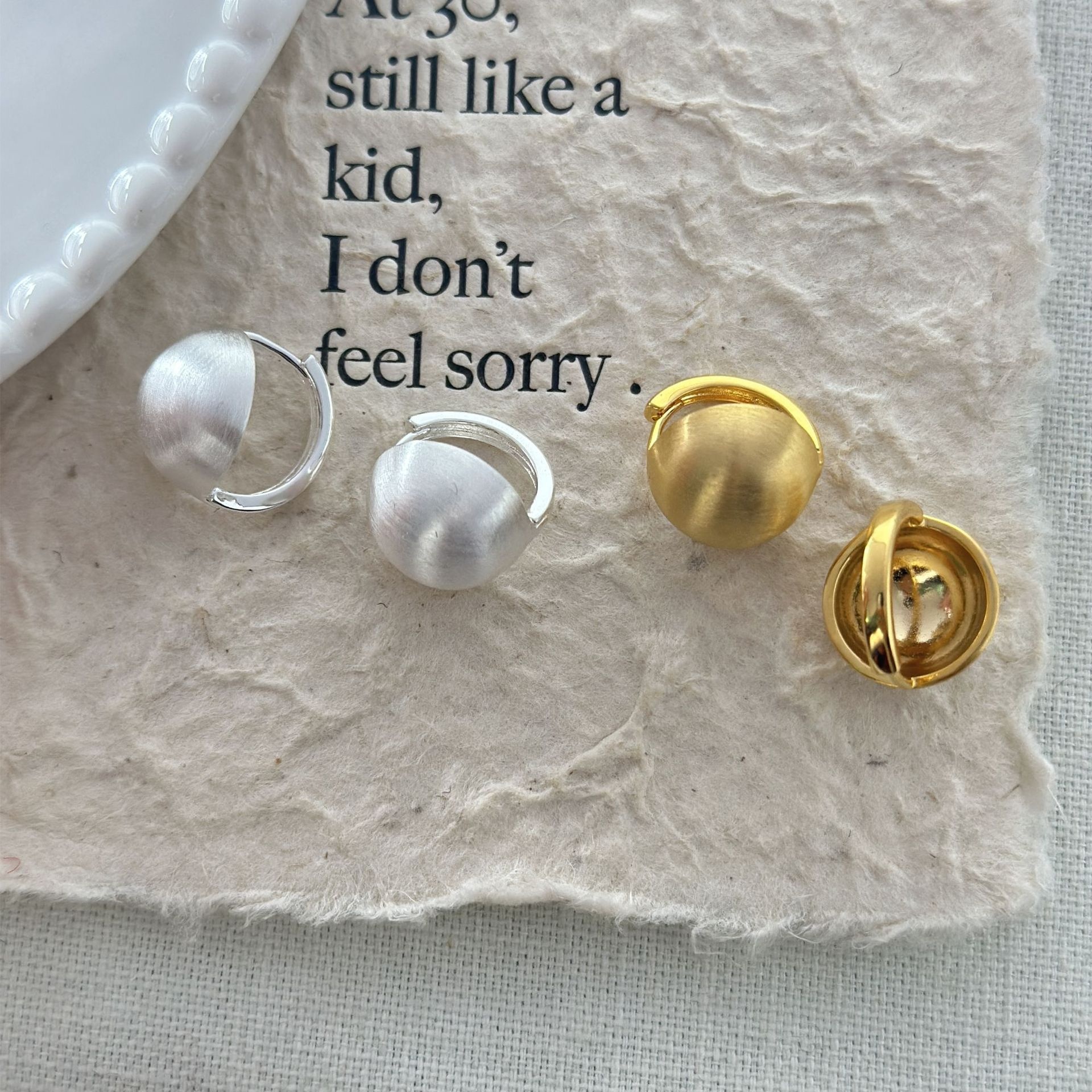 Metal Brushed Earrings Round Ball Earrings Niche Design Earrings Spring And Summer Commuting All-match Daily Metal Earrings Women