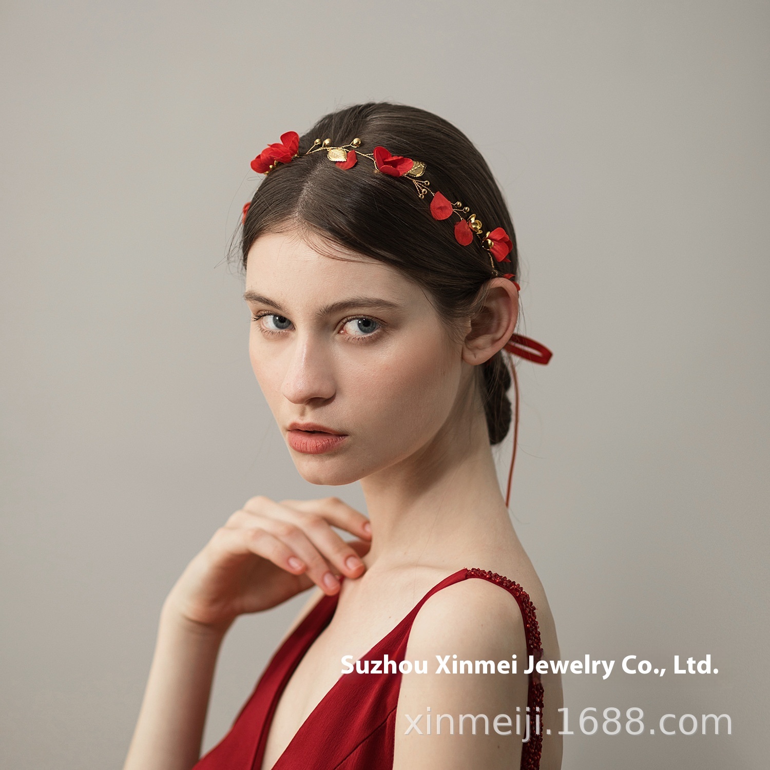 O621 Chinese Style Red Flower Bridal Headdress National Style Xiuhe Dress Red Hairband Wreath Accessories
