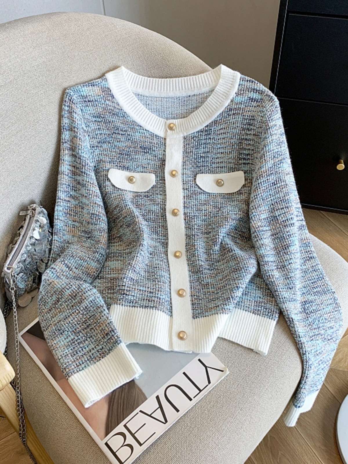 Contrast Color Cardigan Sweater