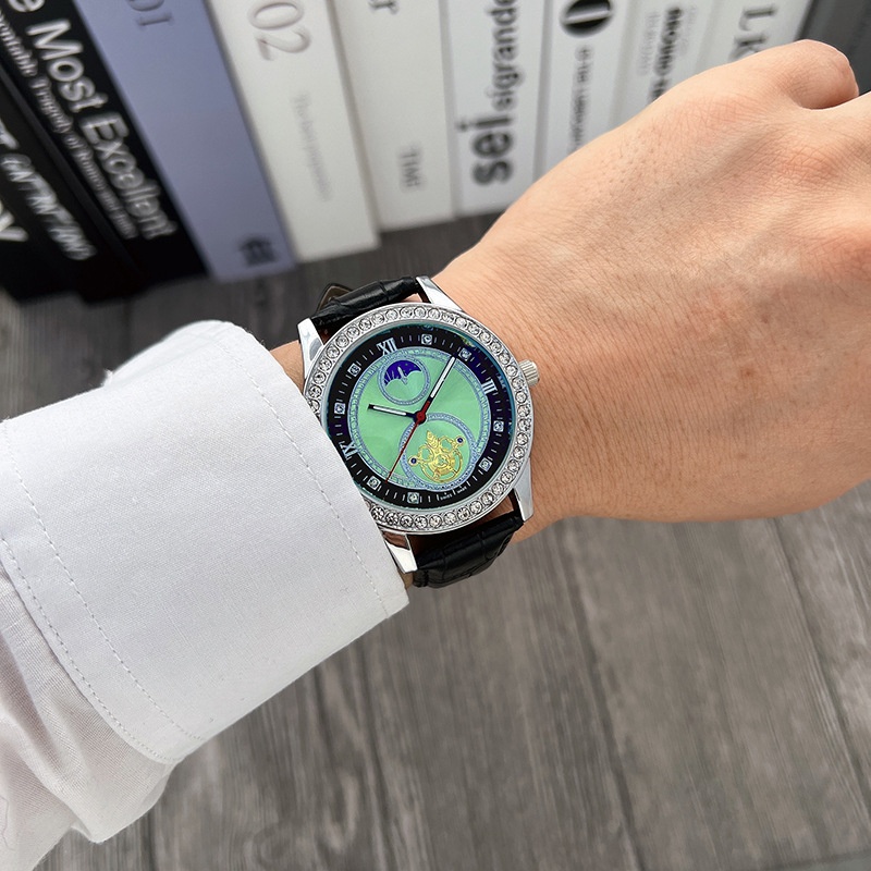 Sun,Moon,And Stars Fashion Business Watch-Waterproof Quartz Wristwatch With Premium Leather Strap