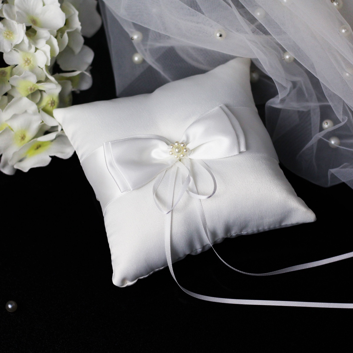 J04 Exquisite Double Flower Knot Beaded Bridal Ring Pillow European Style Wedding Supplies Square Wedding Ring Holder