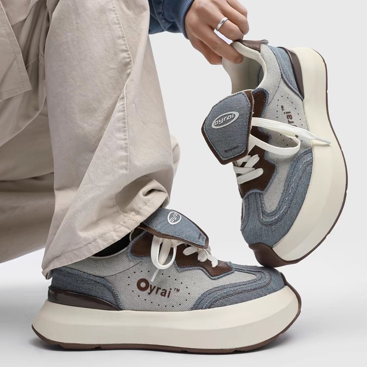 Putian Came To The Physical Store Store Quality Cloud Shoes Women's Niche National Tide Couples Thick Soles Increased Forrest Gump Shoes Men