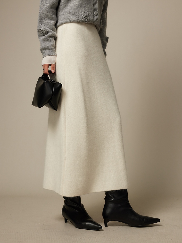 A Pair Of Winter Gg Heavy Raccoon Velvet Wool Skirt For Women Autumn And Winter Pure Color Hip-Covering Knitted Skirt