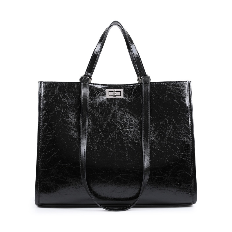 Genuine Leather Bag Women's Large Capacity Tote Bag All-match Black Portable Commuter Women's Bag Shoulder Bag