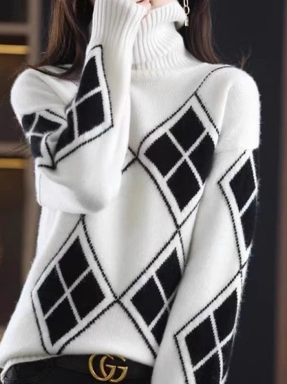 Lazy Jacquard Base Sweater