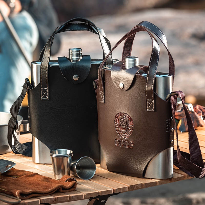 Stainless Steel Wine Bottle Stainless Steel Home And Outdoor Large Capacity Portable Metal Thickened Wine Bottle