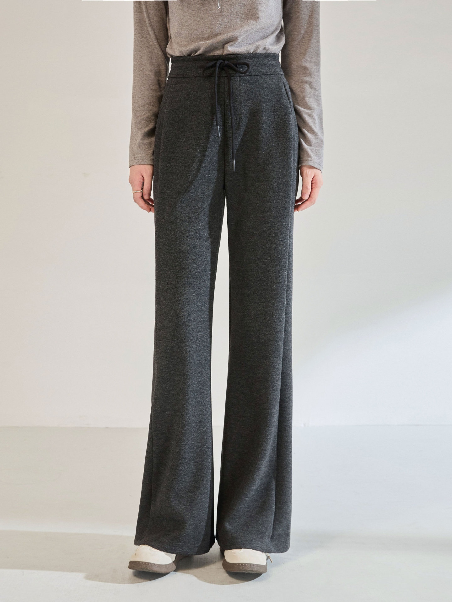 Slightly Flared Sweatpants With Elastic Waist And Drawstring, Stretchy And Slimming Sports Casual Pants