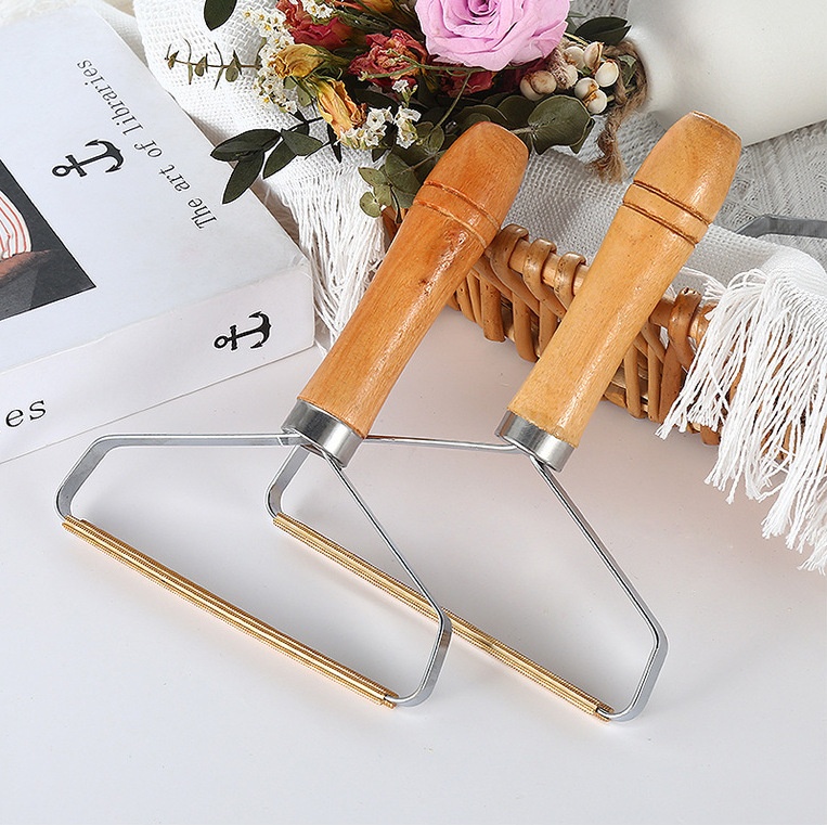 Wooden Handle Hair Remover Clothing Hair Remover Wool Coat Manual Shaver Stainless Steel Double-sided Hair Remover