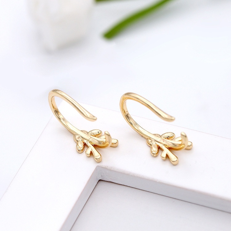 Simple And Fresh Cast Copper Leaf Earrings14 KColor-preserving Gold U-shaped Non-pierced Ear Bone Clip Earrings