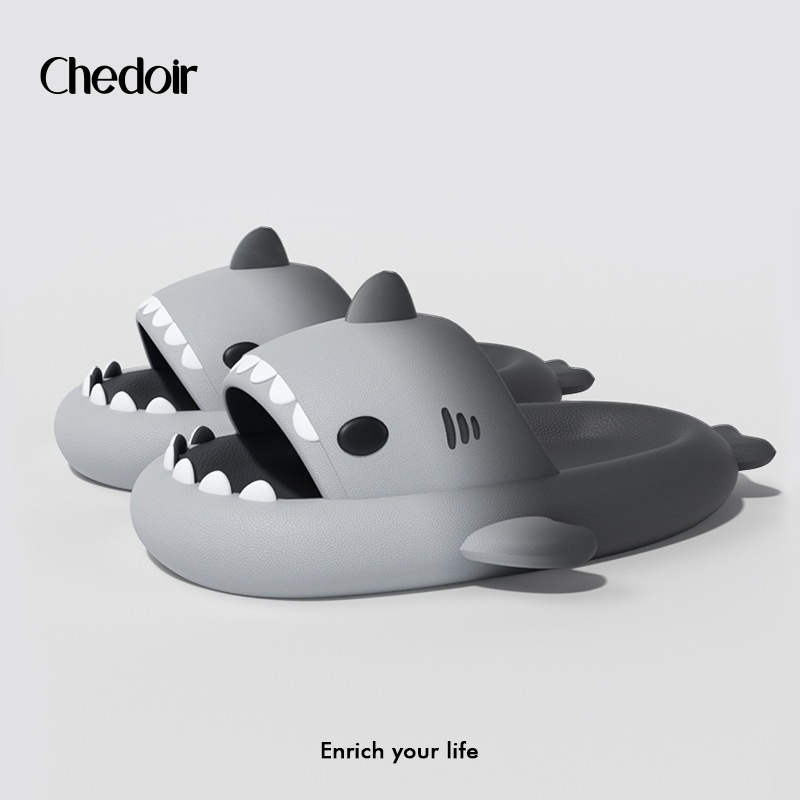 Gradient Shark Slippers For Men In Summer Indoor Home Bathroom Bath Non-slip Couple Stepping On Shit Feeling Outdoor Men's Sandals