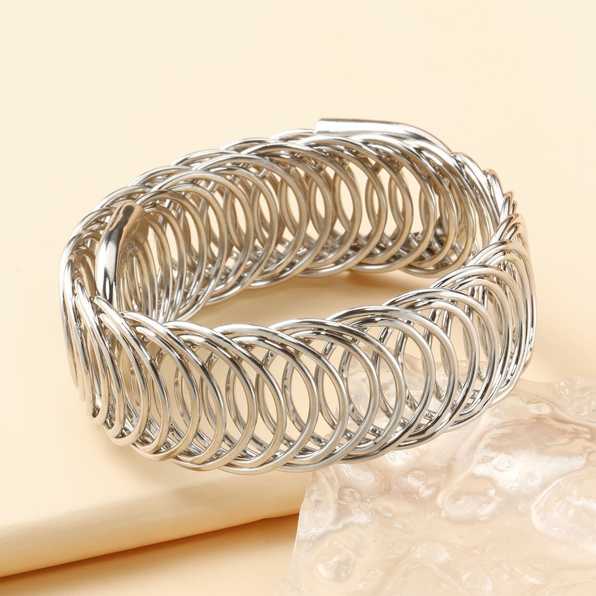 European And American Jewelry Street Fashion Metal Spring Bracelet Steel Wire Stretchable Bracelet Universal Gift