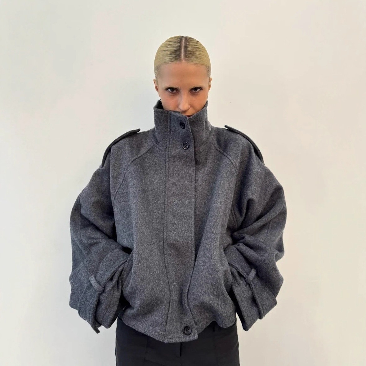 High-quality Temperament Gray Stand-up Collar Woolen Coat Women's Autumn And Winter Loose Casual Jacket