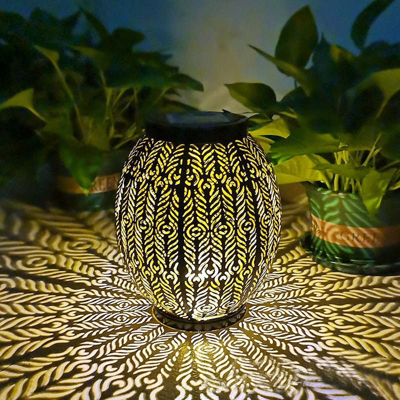 Solar Iron Lamp Outdoor Courtyard Lawn Hollow Villa Projection Lamp Outdoor Garden Landscape Decorative Lamp