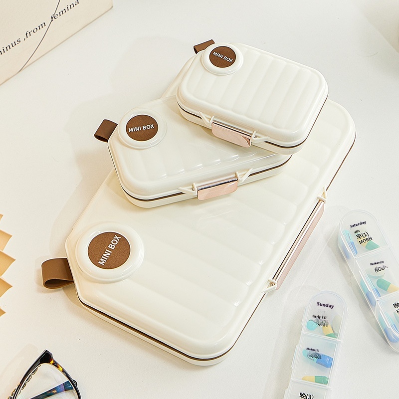 Medicine Box Portable Storage Medicine Medicine Storage Box Seven Days AWeek Sealed Medicine Box