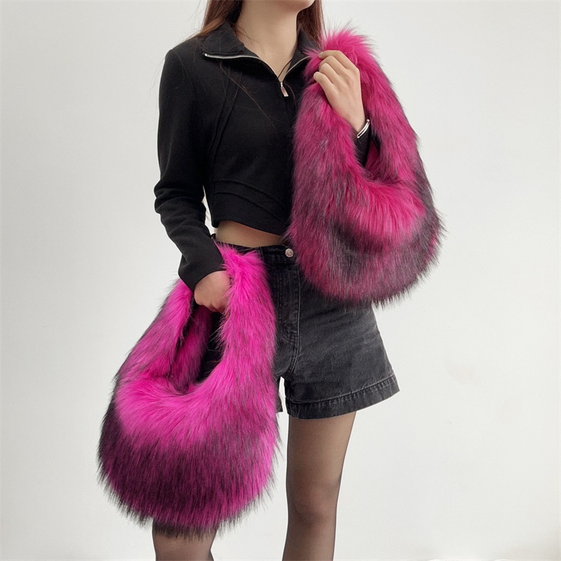 Women's Plush Imitation Raccoon Hair Handbag Fashion Vest Hand Bag Hot Girl European And American Sweet Cool Wind Y2k