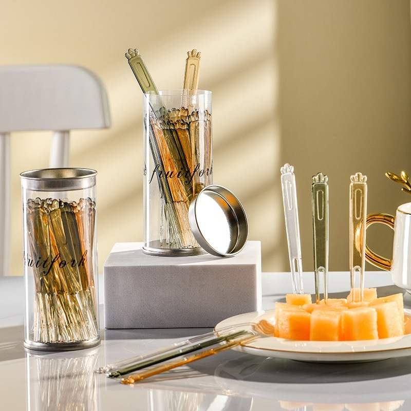 Creative Cartoon Plastic Carrot Household Fruit Fork Children's Lunch Fruit Pick Cute Cake Dessert Small Fork