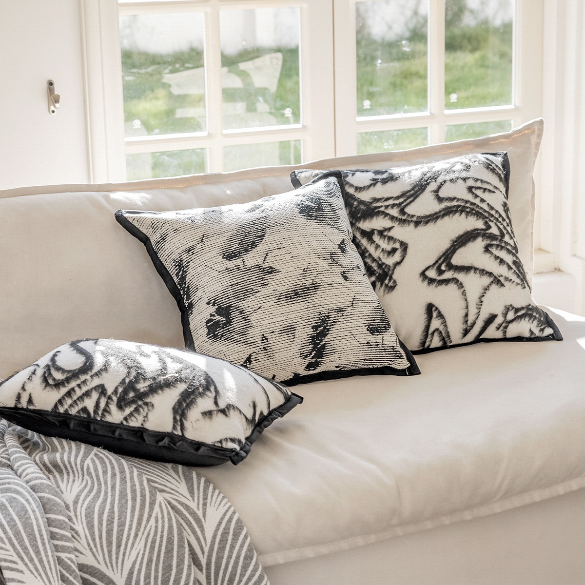 Sofa Pillow Case Modern Minimalist Living Room Decorative Pillow Bedside Cushion Bed Back Pillow