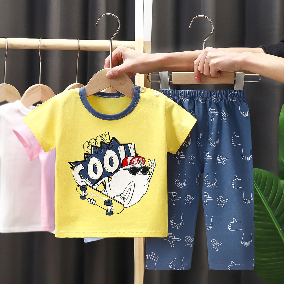 Children's Summer Clothing Children's Anti-mosquito Pants Suit Pure Cotton Boys And Girls Short-sleeved T-shirt Trousers Air-conditioning Clothes Baby Pajamas