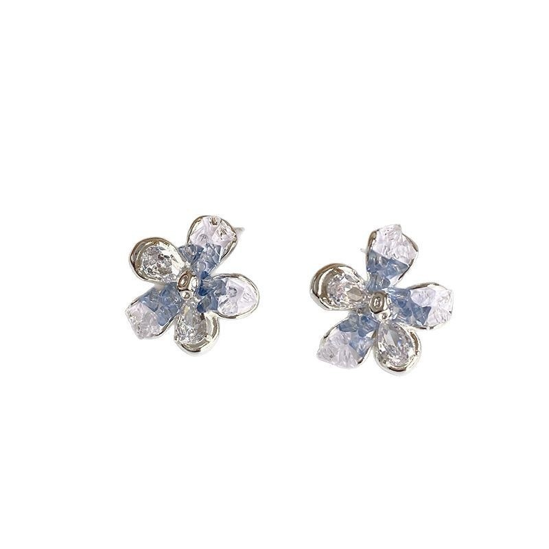 Fresh Blue Crystal Flower Earrings Women's Sweet Light Luxury High-end Mosquito Incense Plate Earrings Without Ear Holes