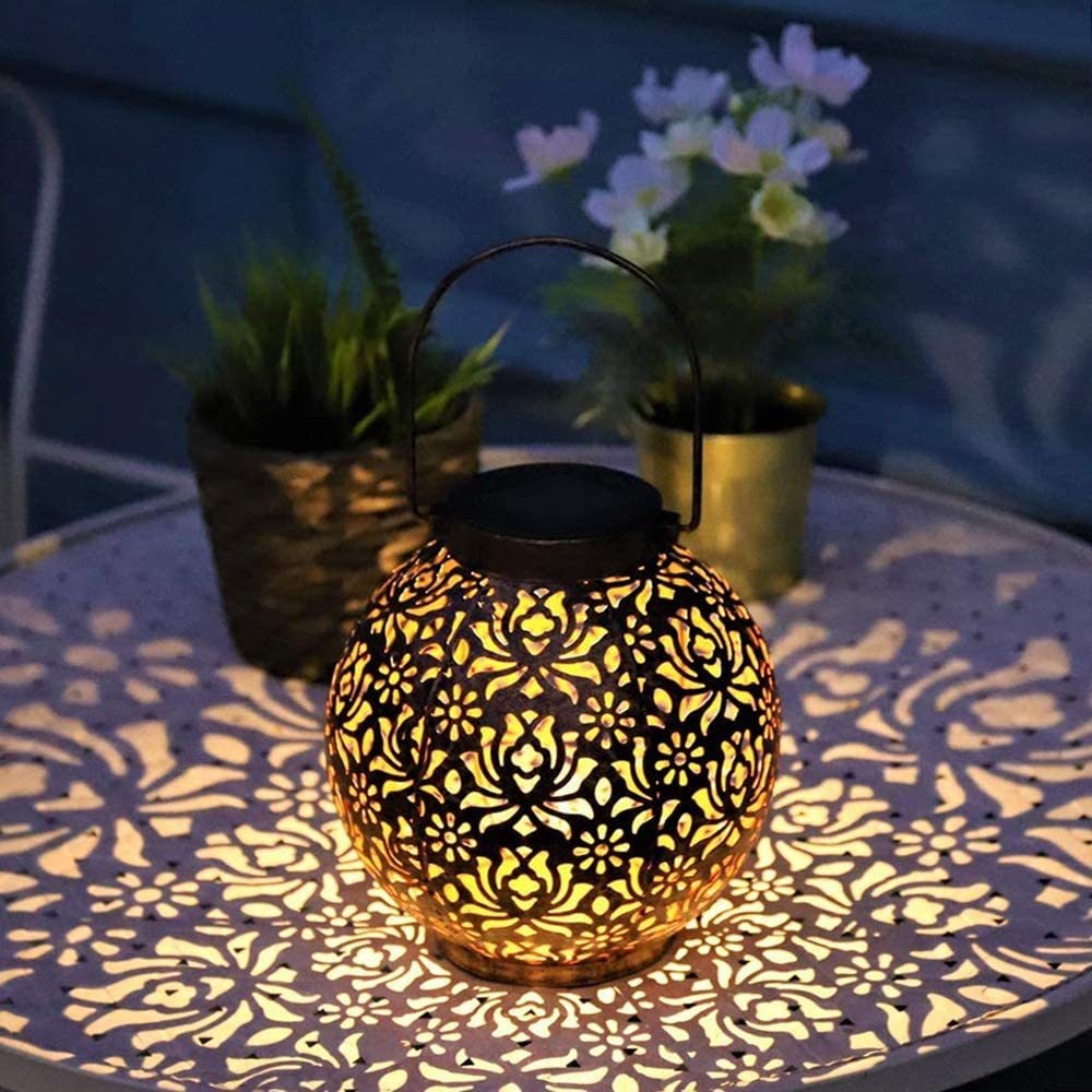 Solar Lantern Iron Hollow Epiphyllum Projection Lamp Outdoor Portable Hanging Lamp Garden Lawn Decoration Garden Lamp
