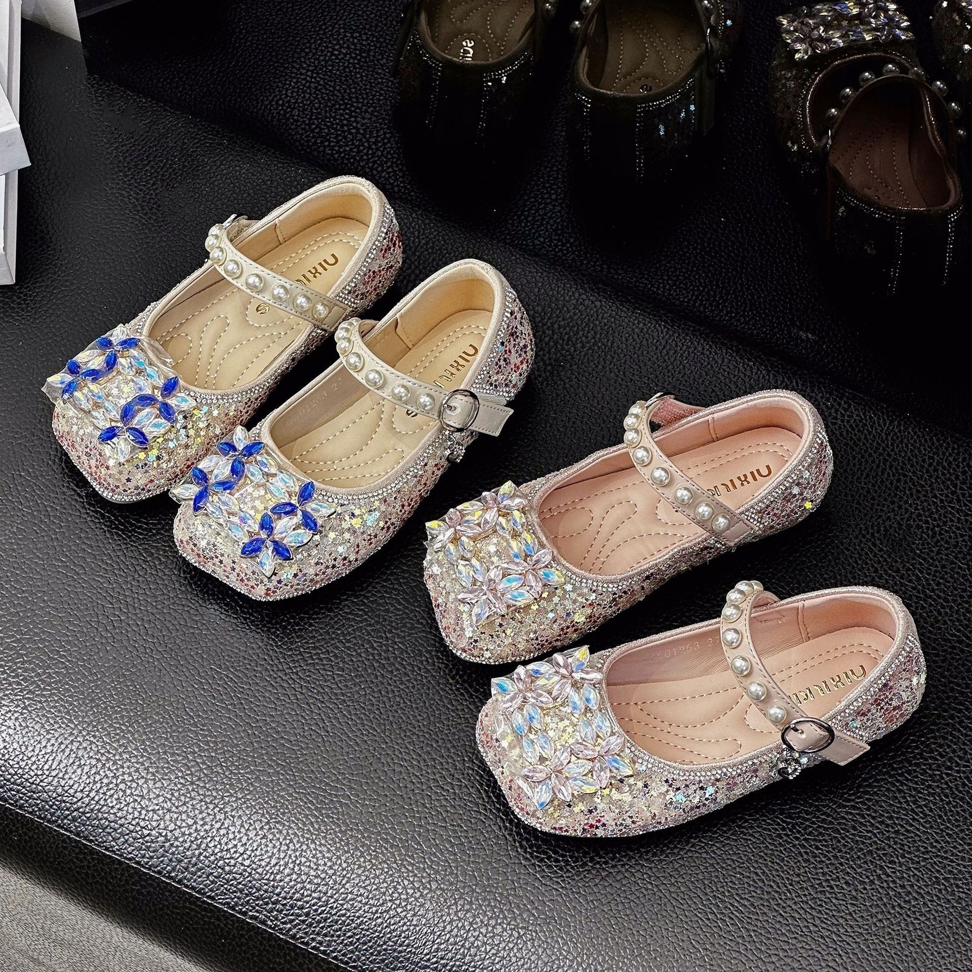 Spring Children's Shoes Girls Rhinestone Princess Shoes Super Shiny Sequ Girls Single Shoes Fashion Shoes