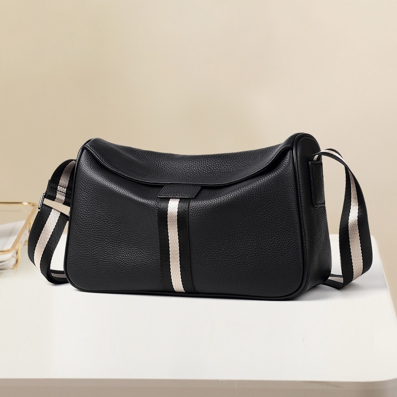 Style Genuine Leather Men's Bag,Top Layer Cowhide Messenger Bag,Casual Men's Shoulder Bag,y Sports Backpack,One Piece Dery