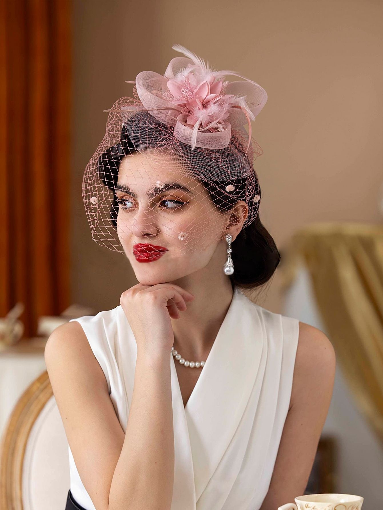 Fascinator Feather Headdress Bridal Hair Accessories Imitation Flower Mesh Petal Headdress Bridal Hat Horse Racing Festival Veil Headdress