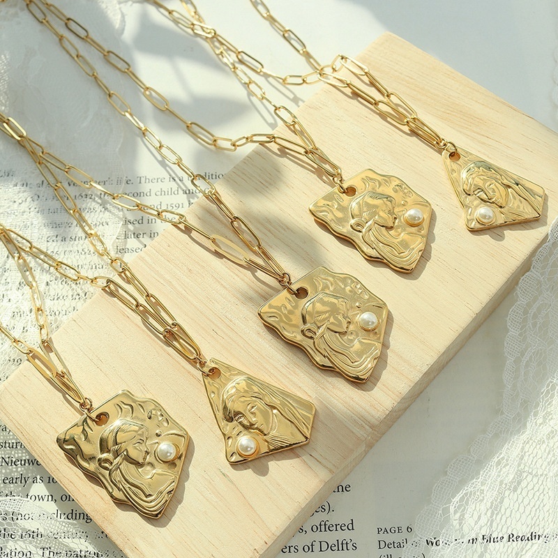 European And American Freshwater Pearl Long Sweater Chain Necklace Female Irregular Portrait Retro Autumn And Winter Fashion M033-4