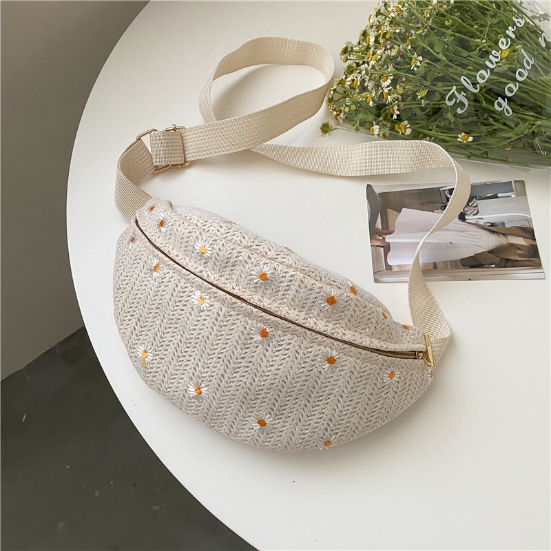 Summer Straw Bag Women Japanese Style Small Fresh Lace Daisy Messenger Bag Fashion Beach Bag Waist Bag