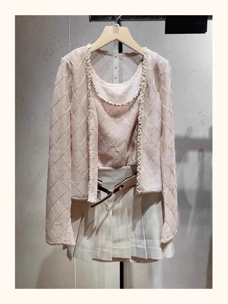 French Style Small Fragrant Pink Knitwear Suspender Two-Piece Suit For Women Early Spring Unique And Super Nice Top