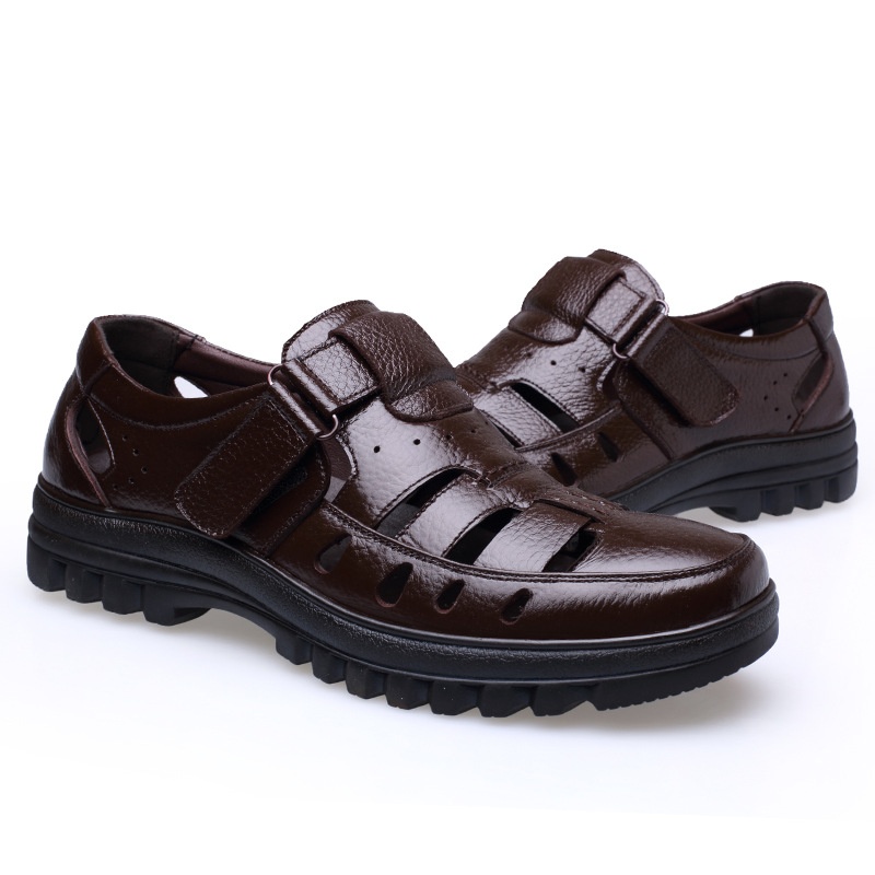 Summer Men's Leather Sandals Genuine Leather Hollow Breathable Casual Hole Shoes Non-slip Middle-aged And Elderly Dad Leather Sandals