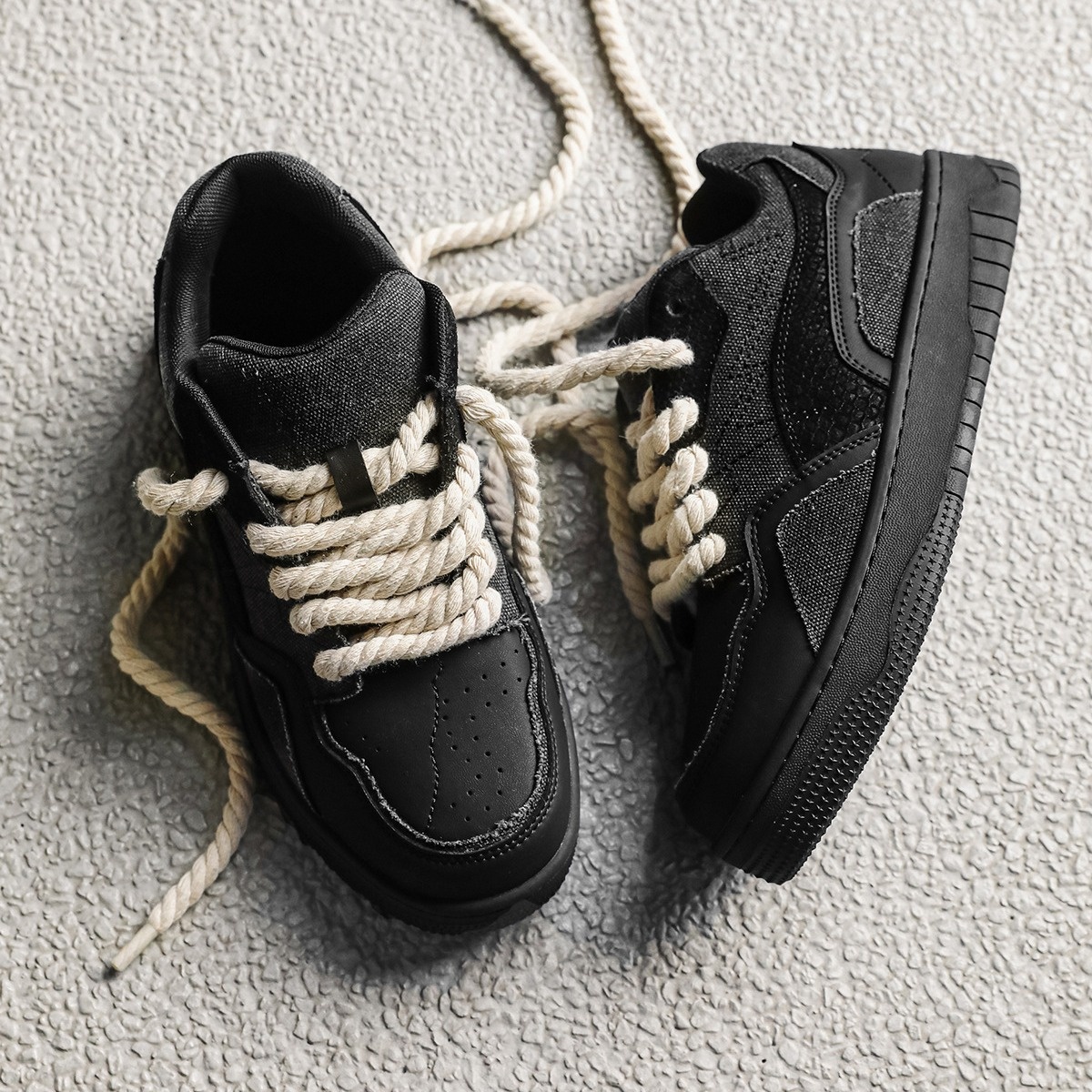 Autumn And Winter Minority Dreadlocks Bread Shoes Black Board Shoes Men And Women Couples Every Casual Skateboard Shoes