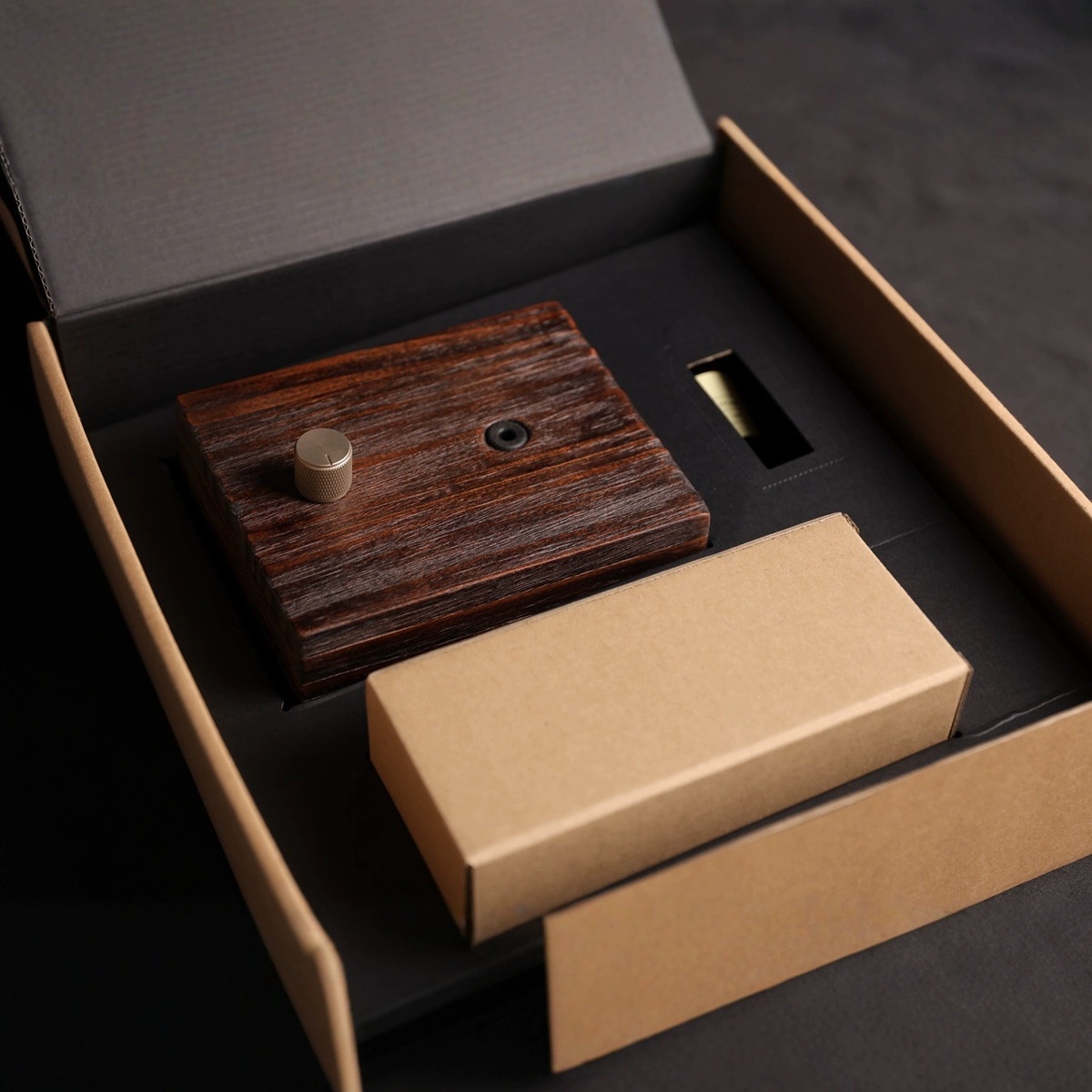 Lelabo Explosions Anhydrous Fragrance Machine Solid Wood Cold Fragrance Trument Aromatherapy Machine Essential Oil Home Office Fragrance Expansion