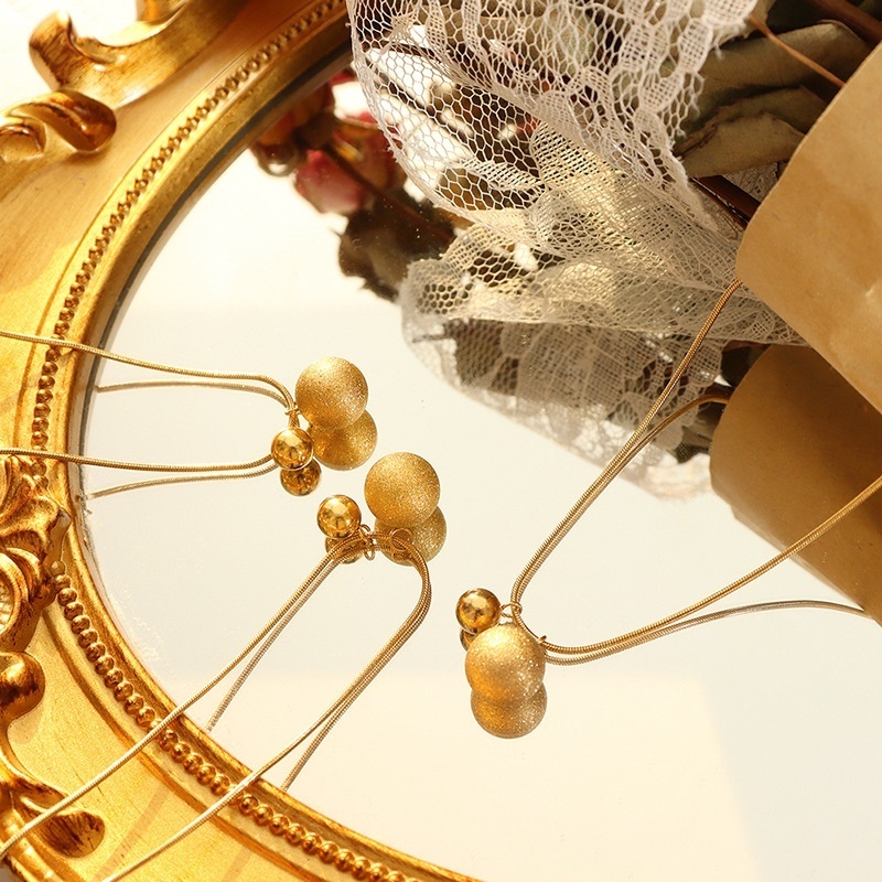 European And American Choker Steel Bead Pendant Snake Bone Chain Clavicle Necklace Large And Small Steel Beads Plated With18 KGold Female Accessories P606