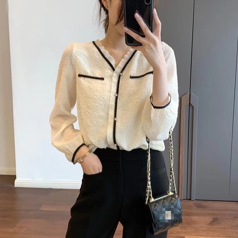 Exquisite Slim Lace V-neck Intellectual Elegant Sweet Long-sleeved Shirt For Women