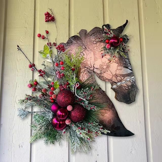 Independent Station Horse Head Wreath Christmas Wreath Christmas Holiday Decorations Horse Head With Christmas Ball Wreath