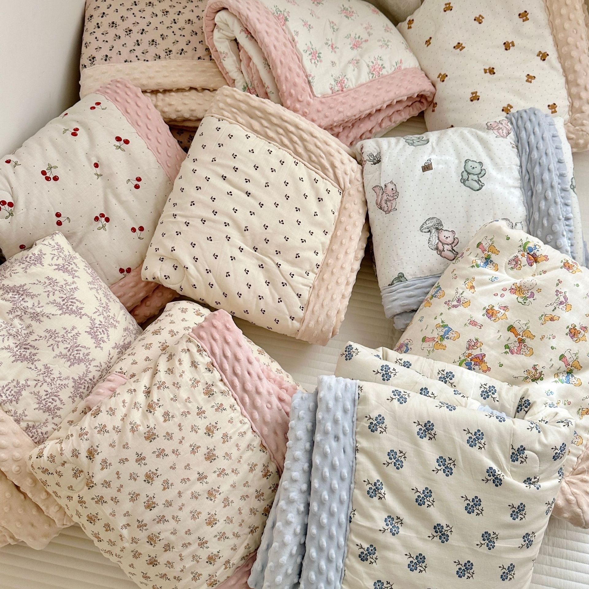 Korean Style Thickened Double-layer Gauze Beanie Quilt Parent-child Style Foreign Trade Korean Style Marshmallow Gauze Beanie Blanket