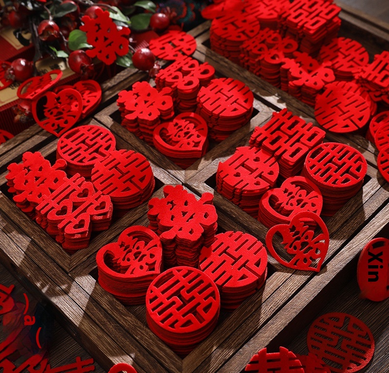 Non-woven Fabric Small Happy Words Fruit Plate Happy Bride Hand-thrown Happy Words Scattered On The Bed Wedding Room Decoration Wedding Wedding Mini Happy