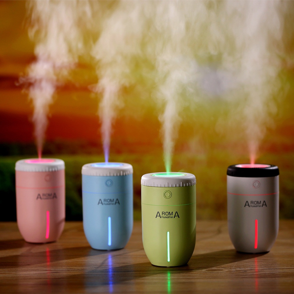 Humidifier Creative Car Humidification Spray Car Aromatherapy Silent Essential Oil Deodorizing Car Air Purifier