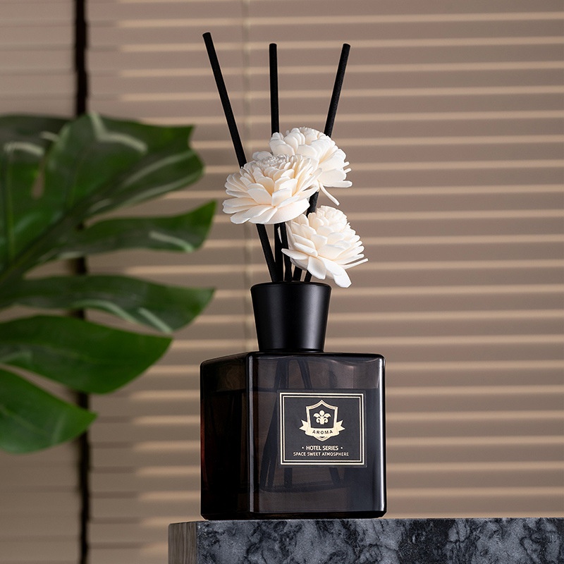 Plastic Gift Box With Large Capacity280 MLHome Hotel Club Decoration Fragrance Tea-colored Square Bottle Without Fire Aromatherapy