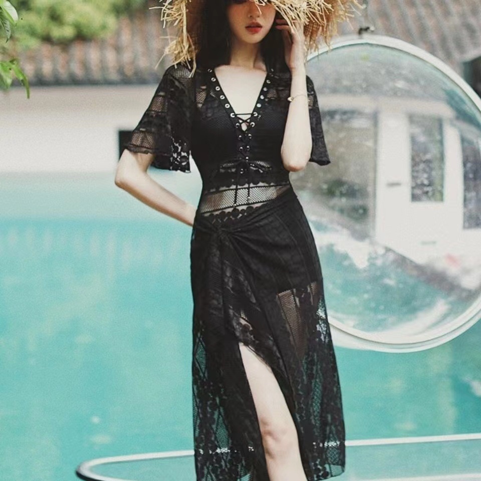 Korean Lace Women's Three-piece Swimsuit Hollow Sexy Boxer Tight Swimsuit Swimsuit Shipping