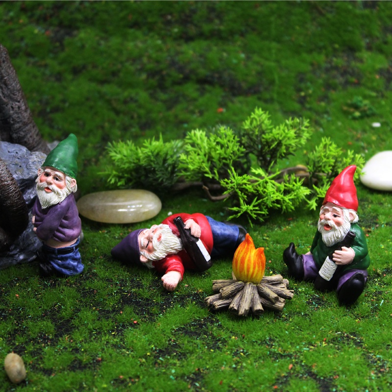 Christmas Personalized Garden Ornaments Elves Resin Crafts Micro Landscape Drunk Dwarf Decoration Dwarf
