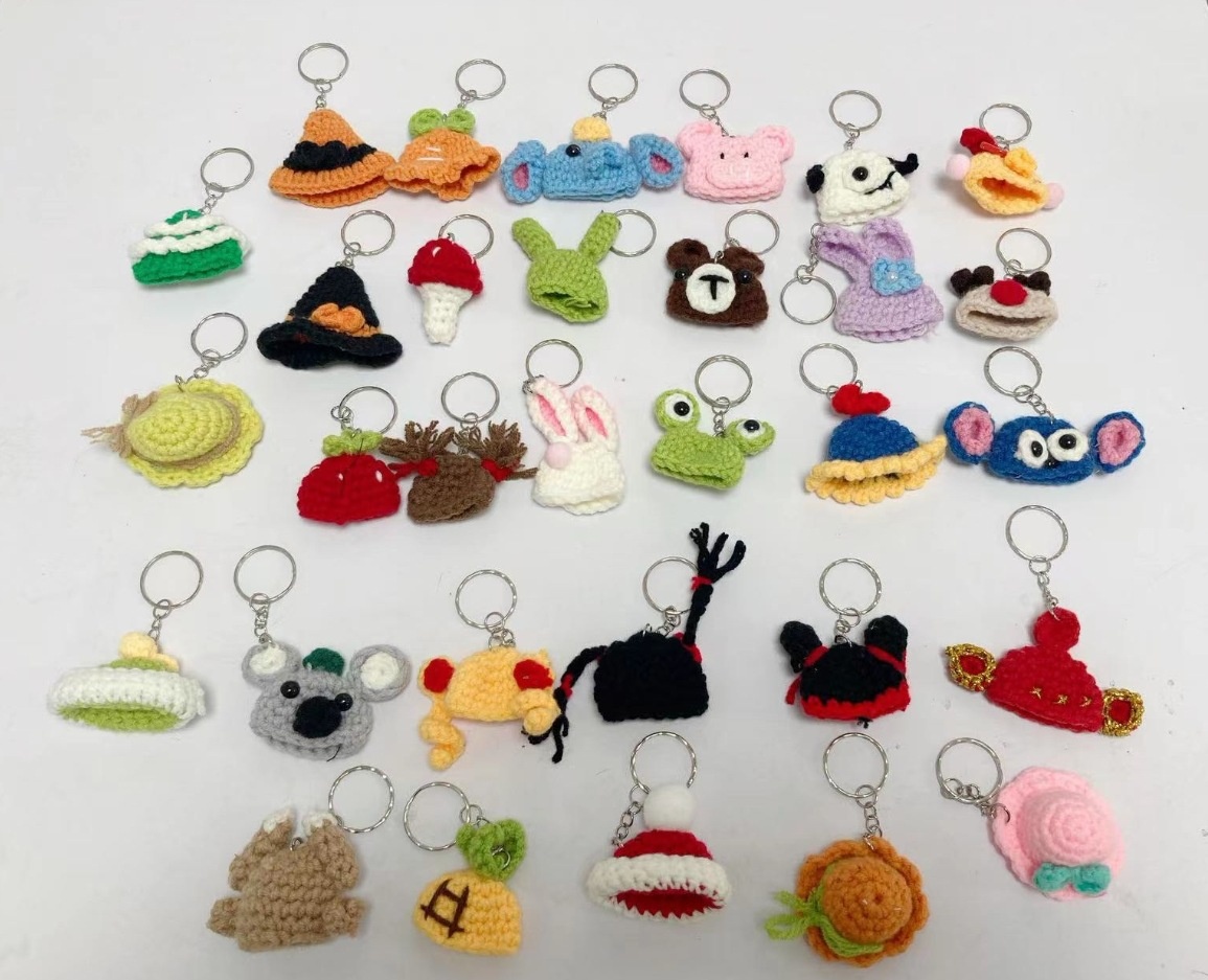Cartoon Animal Head Keychain Hand-woven Wool Accessories Crochet Ornaments Cute Animal Knitted Keychain