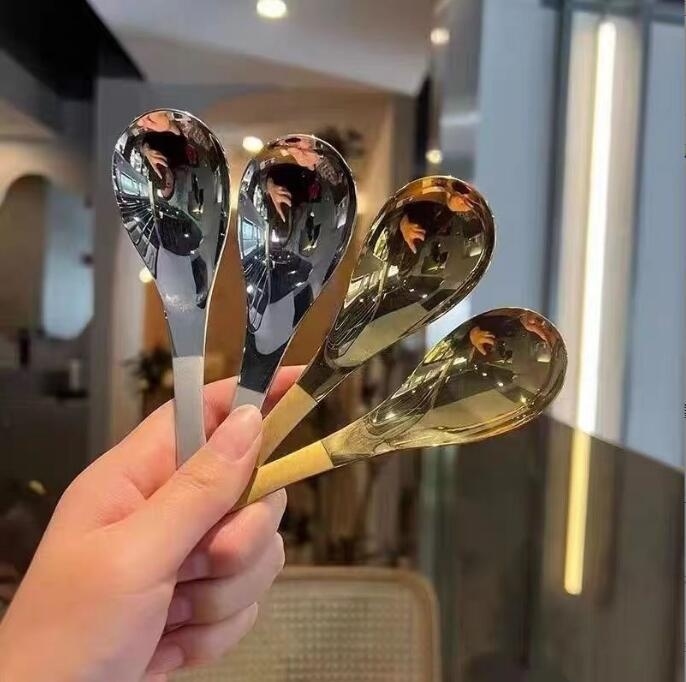Stainless Steel Spoon Round Bottom Spoon Household Tableware Deepened Chinese Style Eating Spoon Spoon Palace Extension Spoon