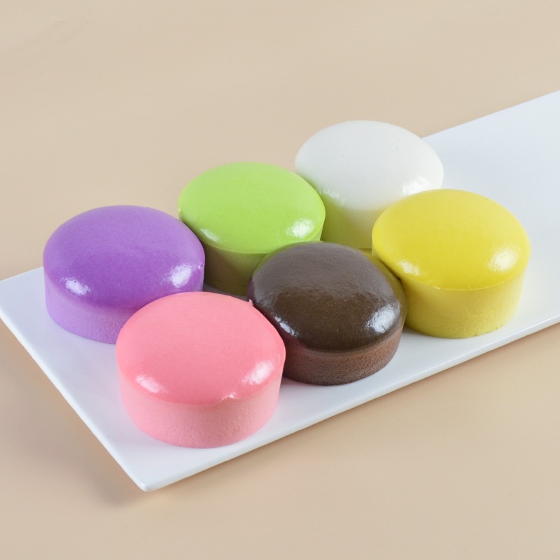 Small PUSlow Rebound Sticky Bread Decompression Venting Toy Macaron Color Simulation Sticky Bread Cake